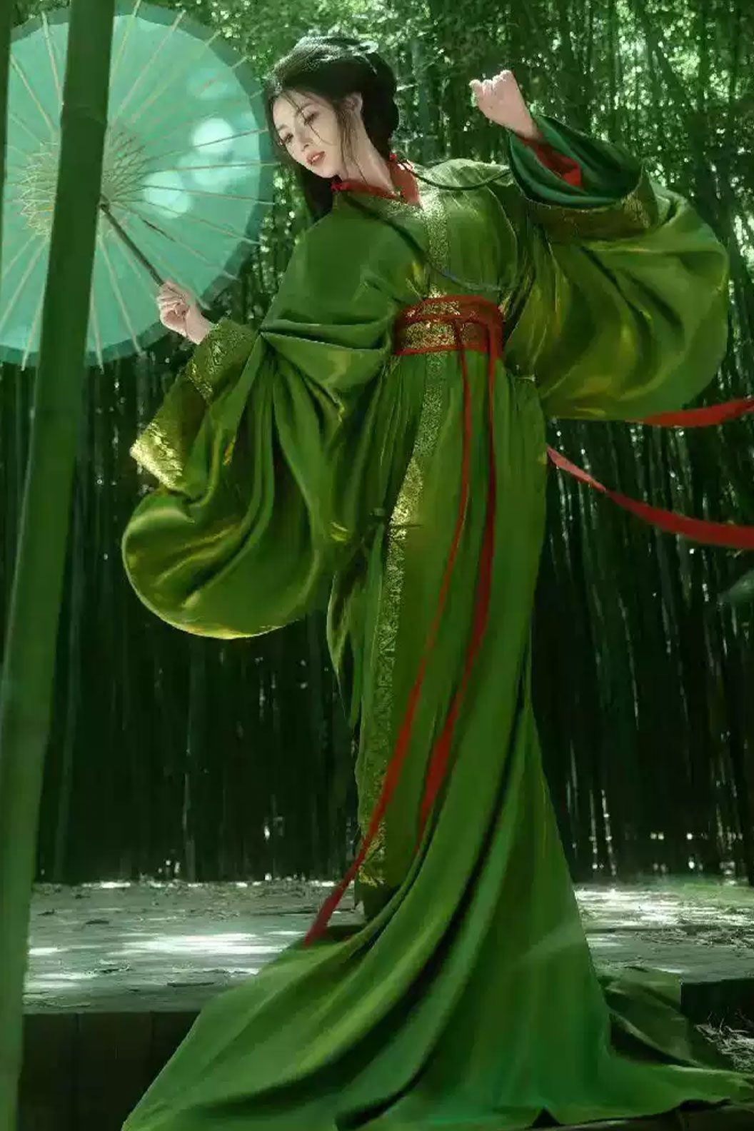 Warring States Robe Green Robe with Train for Spring - bizhang 碧嶂 Stupa Stones