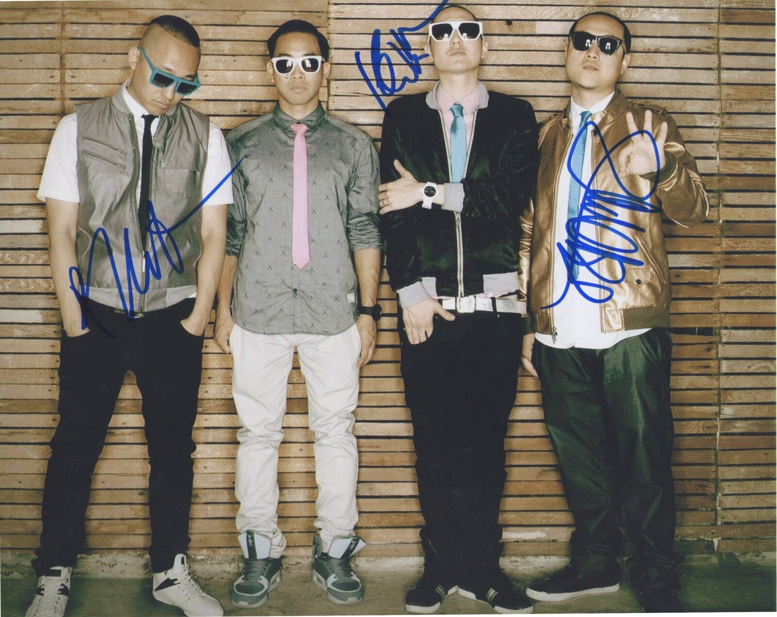 Far East Movement *Like a G6* Signed 8x10 Photo Poster painting 3 Signatures KEV NISH 2 COA GFA