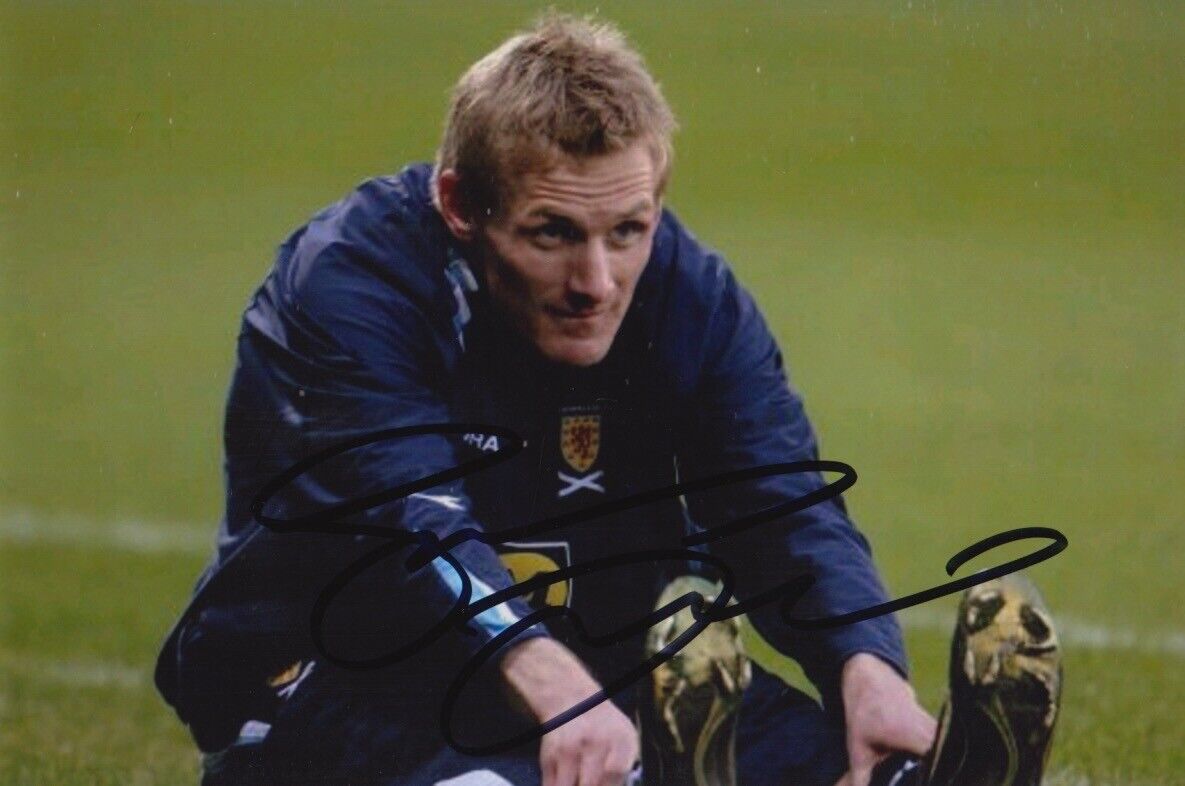 GARY TEALE HAND SIGNED 6X4 Photo Poster painting - FOOTBALL AUTOGRAPH - SCOTLAND.