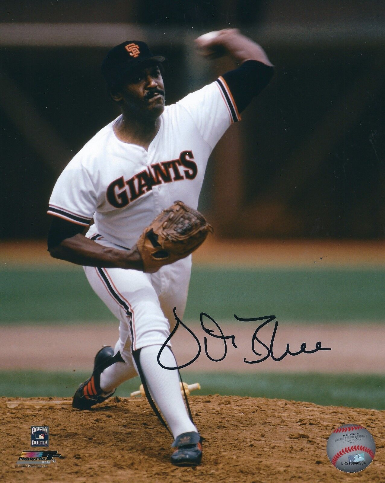 Autographed VIDA BLUE San Francisco Giants 8x10 Photo Poster painting - COA