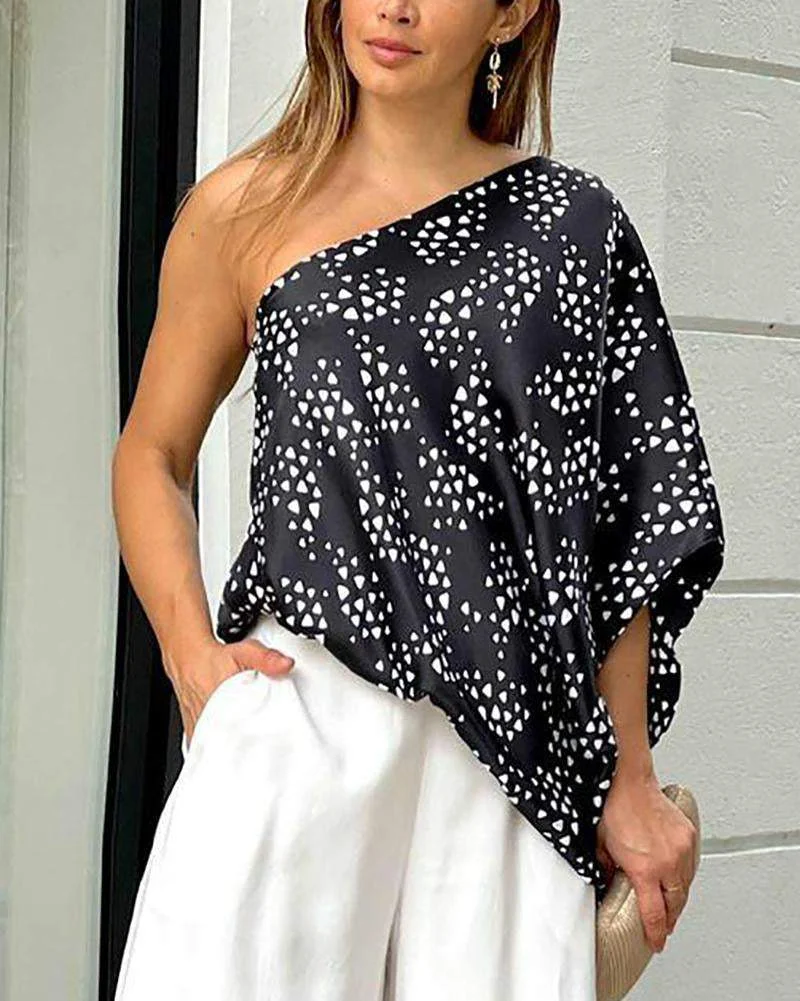 Two-piece set of casual printed sloping top & solid wide-leg pants