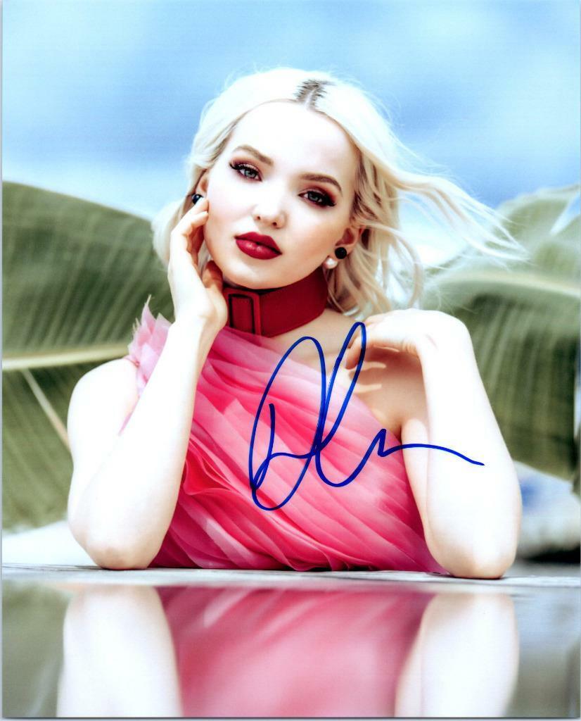 Dove Cameron signed 8x10 Photo Poster painting Picture autographed with COA