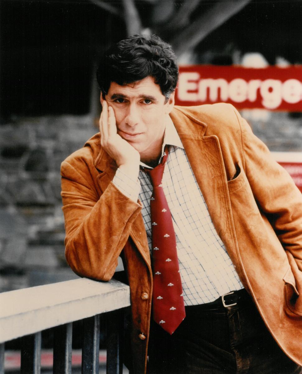 Elliot Gould Unsigned Glossy 8x10 Photo Poster painting US#344