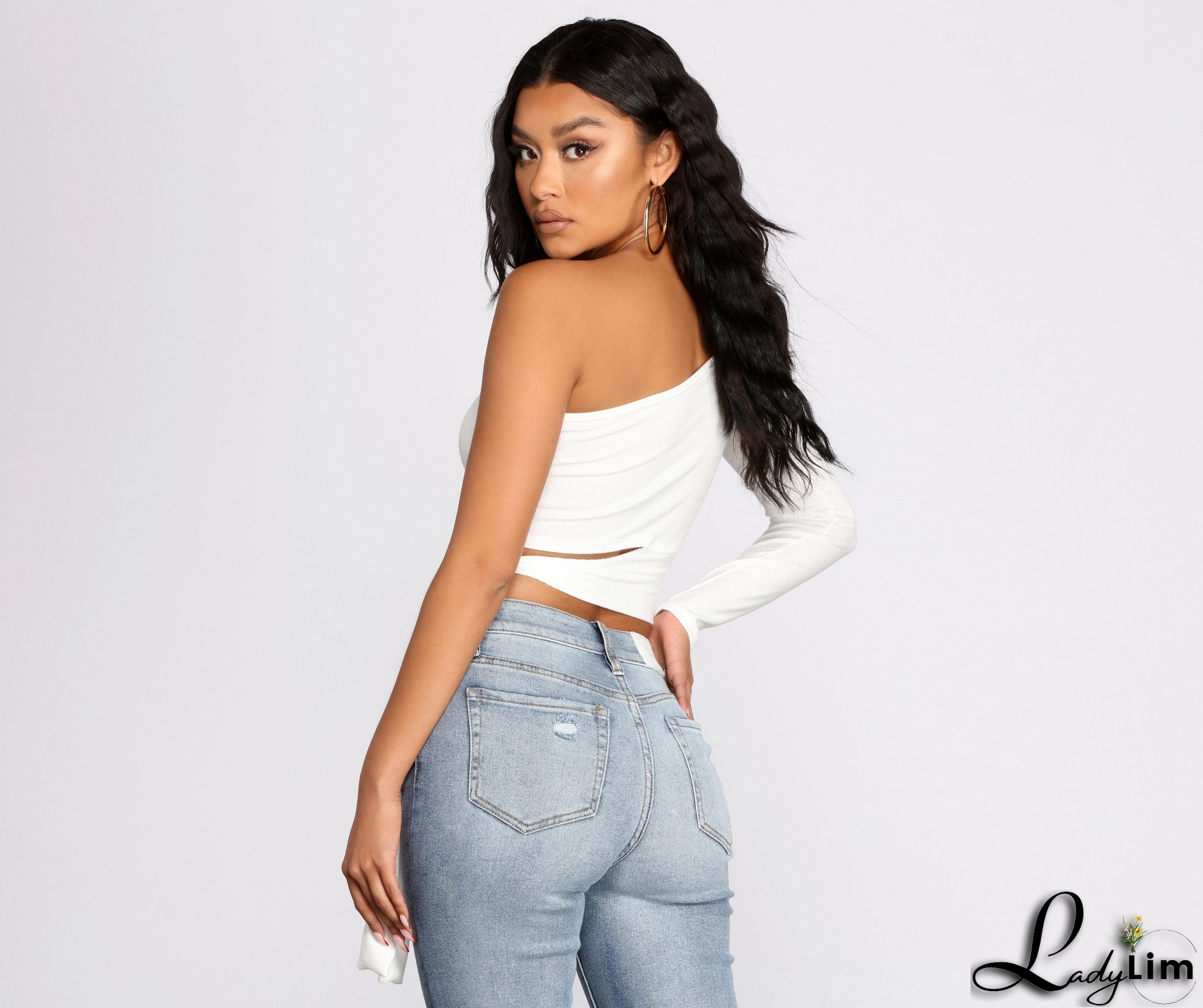 Single Sleeve Ribbed Crop Top