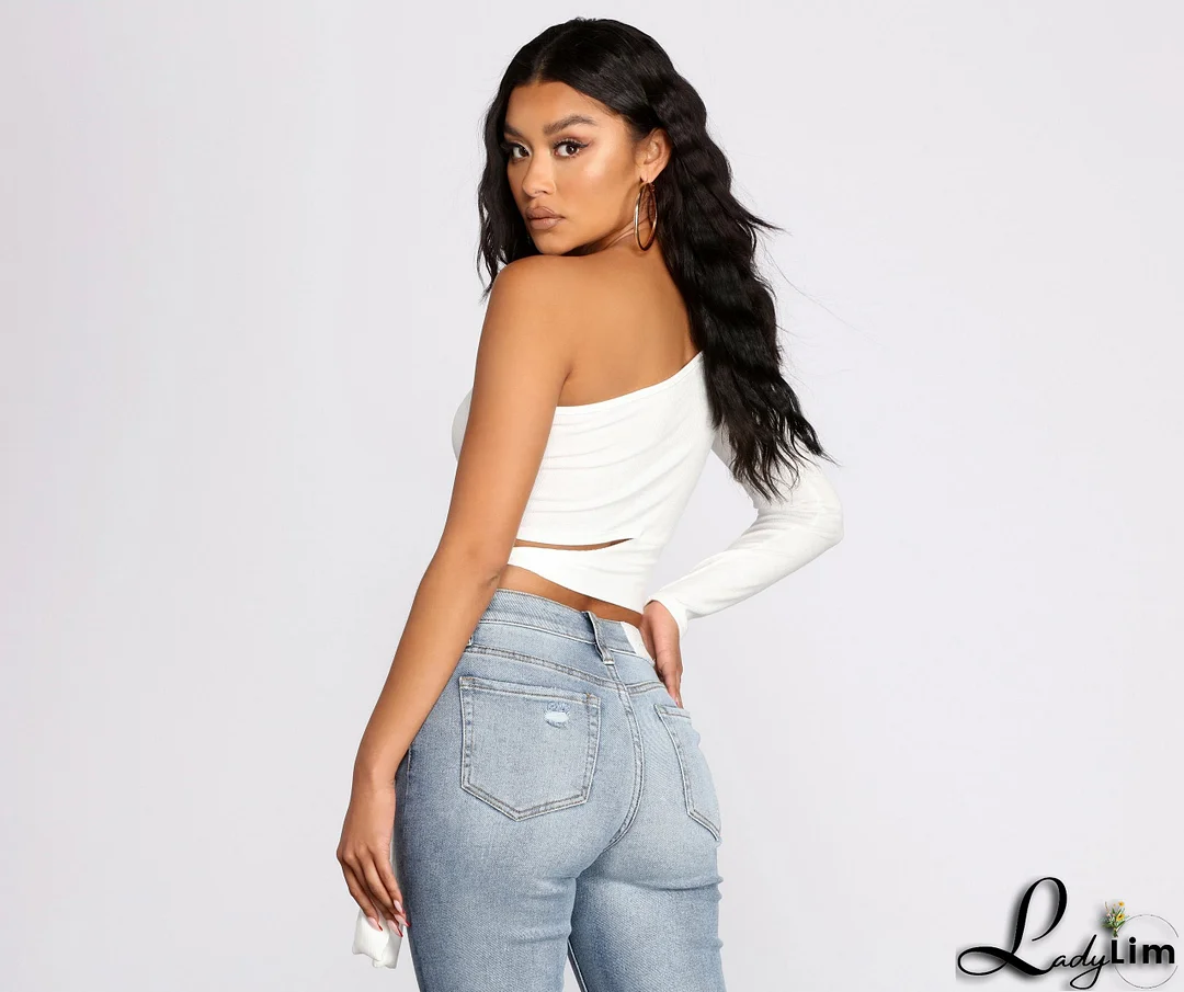 Single Sleeve Ribbed Crop Top