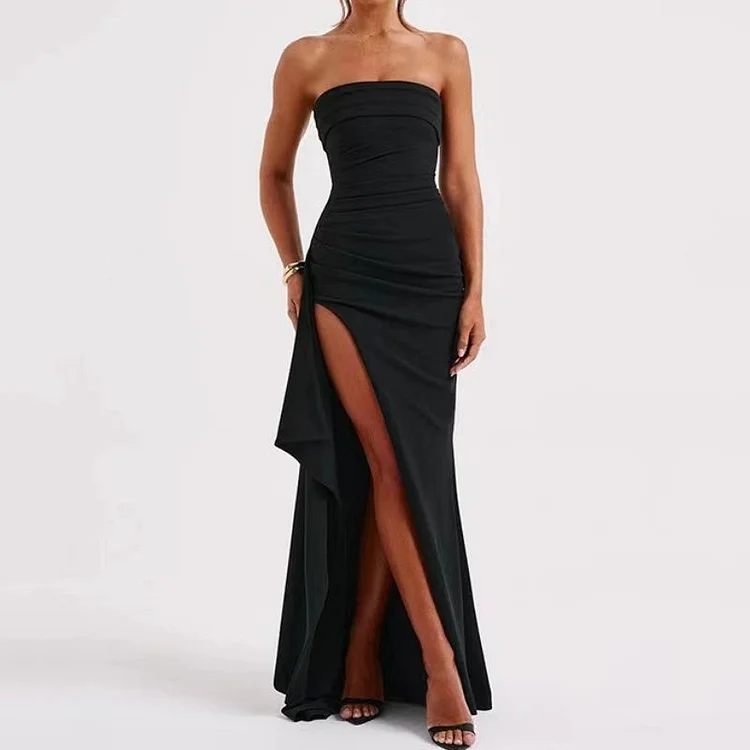 🎉 Strapless Sheath Dress with Side Slit