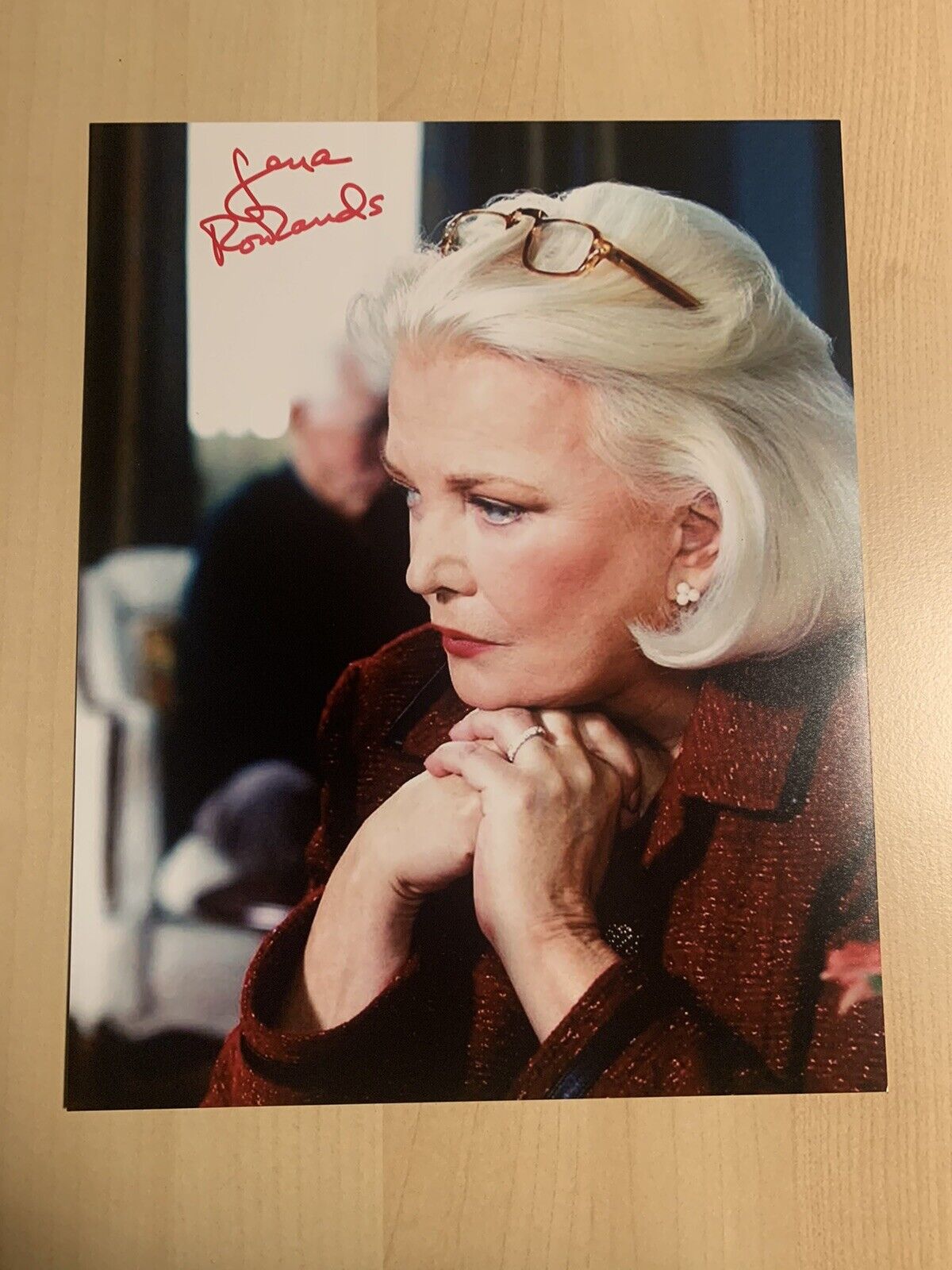 GENA ROWLANDS SIGNED 8x10 Photo Poster painting ACTRESS THE NOTEBOOK AUTOGRAPHED VERY RARE COA