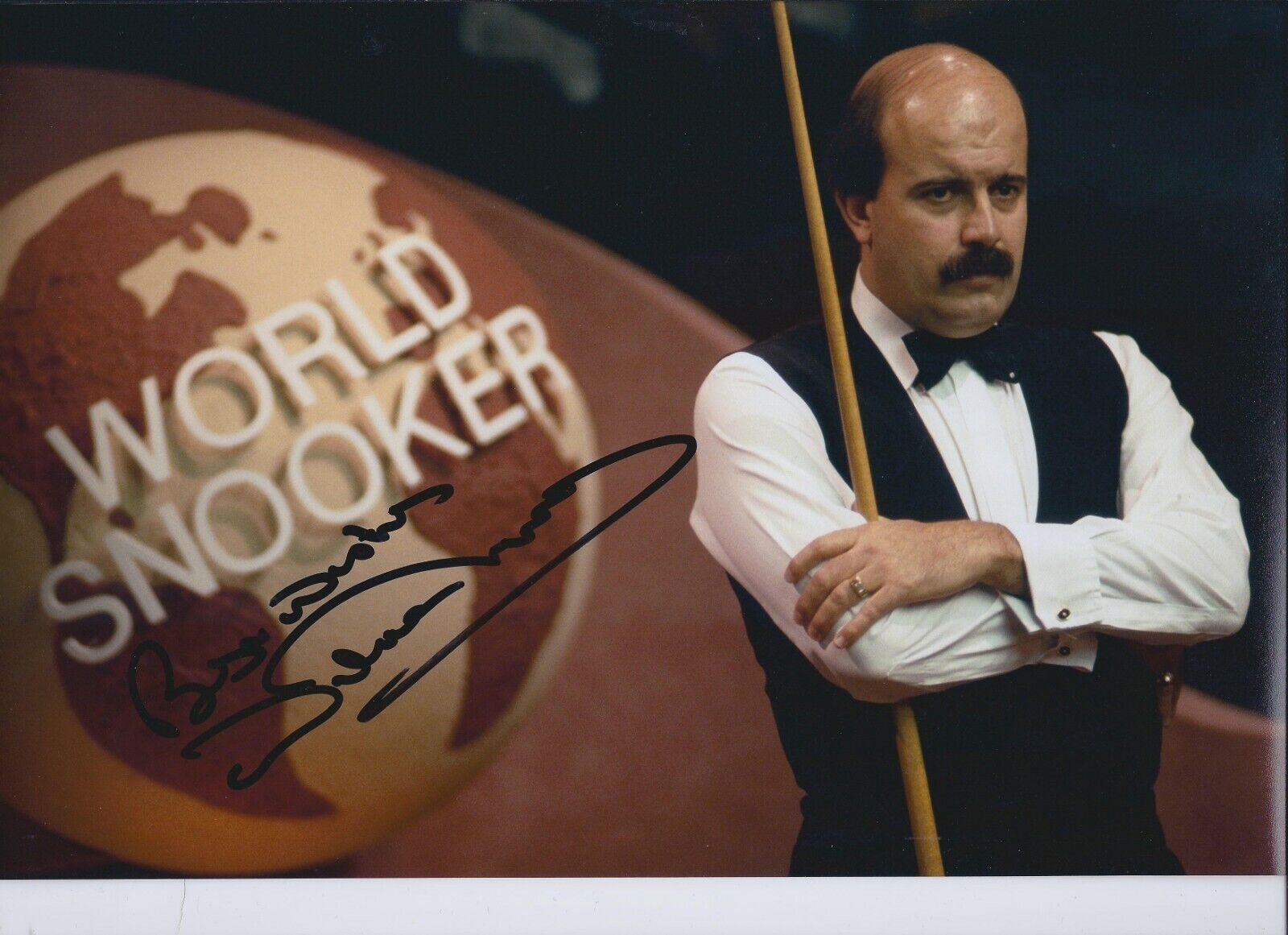 Willie THORNE SIGNED 12x8 Photo Poster painting Autograph COA AFTAL SNOOKER Seniors Masters Win