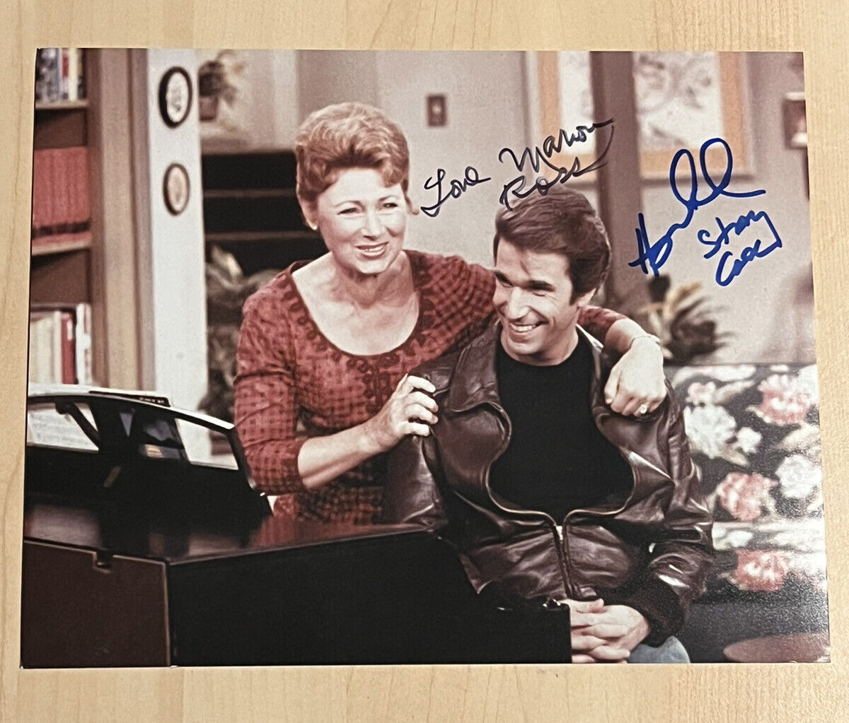 MARION ROSS & HENRY WINKLER HAND SIGNED 8x10 Photo Poster painting AUTOGRAPHED HAPPY DAYS COA