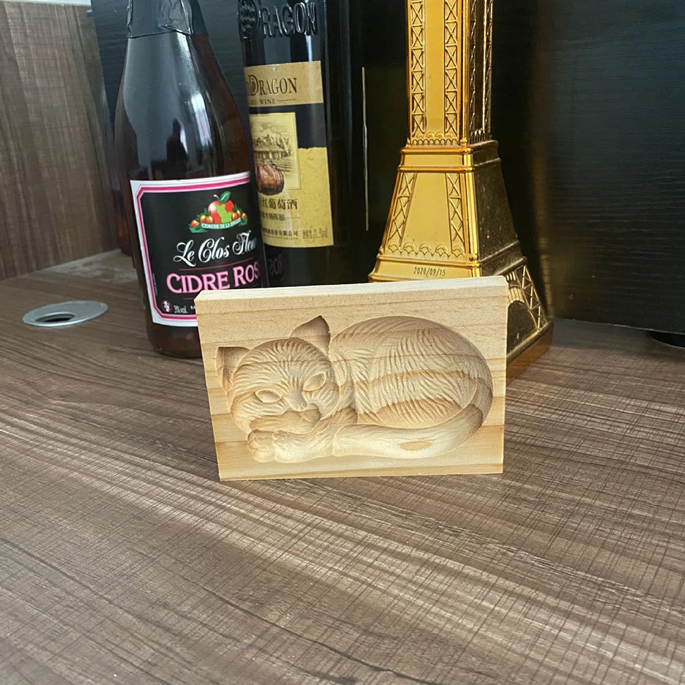 Purexcellent&trade; Cute cat wooden biscuit mold for household use