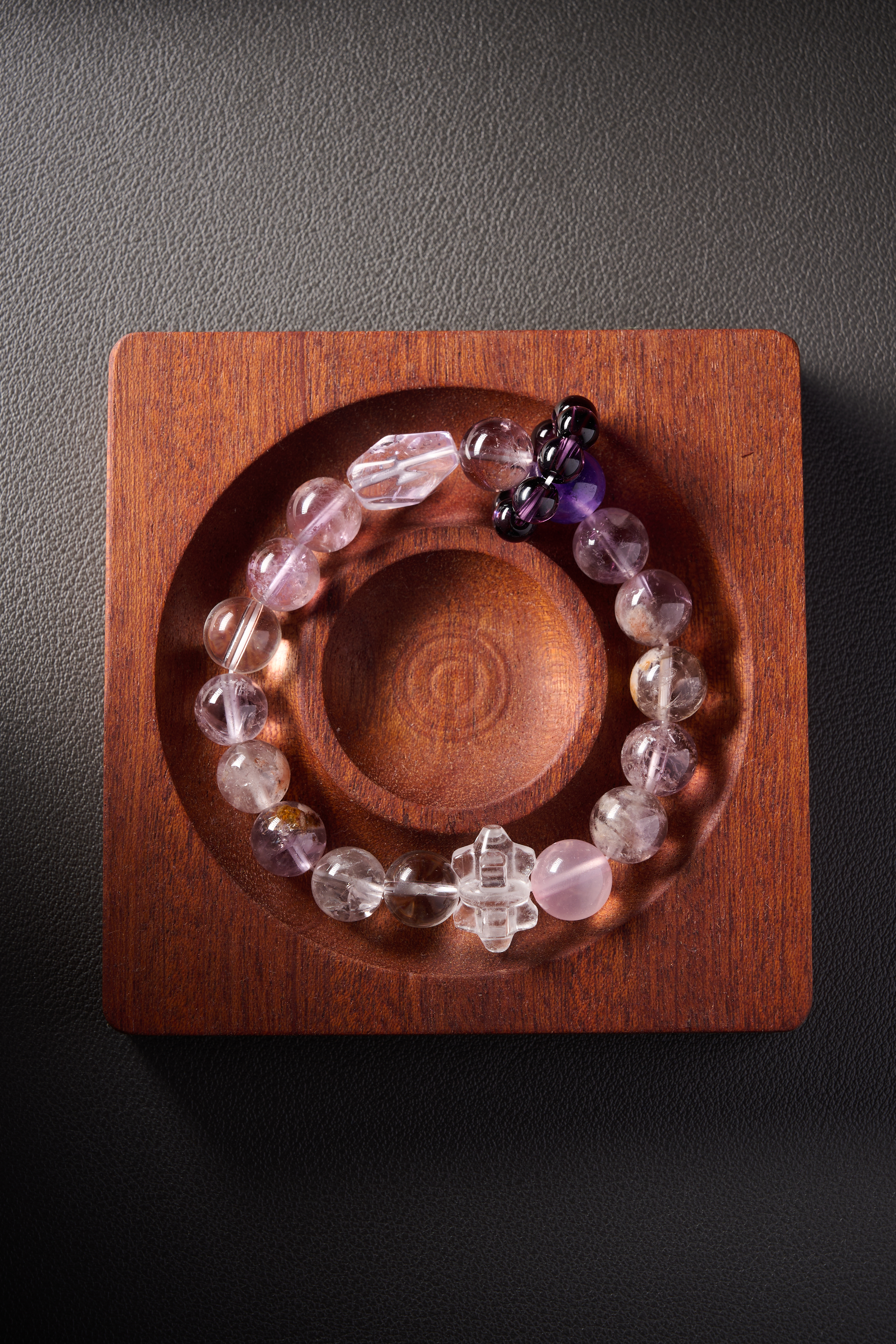 Spacer detail – close view of metal spacers between beads, neat stringing and craftsmanship.