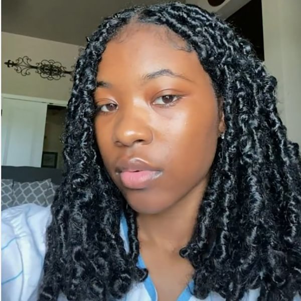 [NEW IN] WeQueen Fashion Butterfly Locs Hairstyle 4x4 Lace Closure Braids Wigs