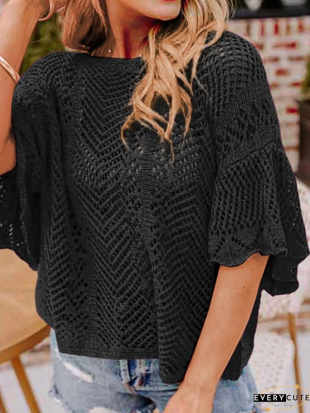 Pointelle Knit Black Scallop Trim Short Sleeve Top