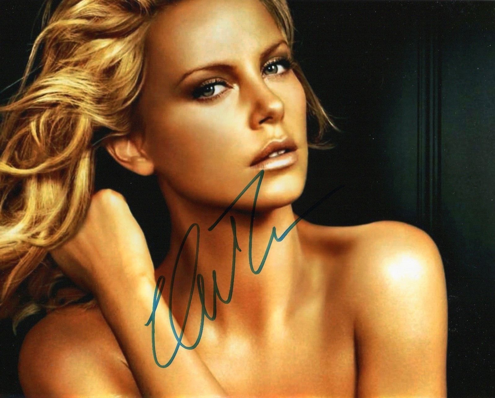 CHARLIZE THERON AUTOGRAPHED SIGNED A4 PP POSTER Photo Poster painting PRINT 22