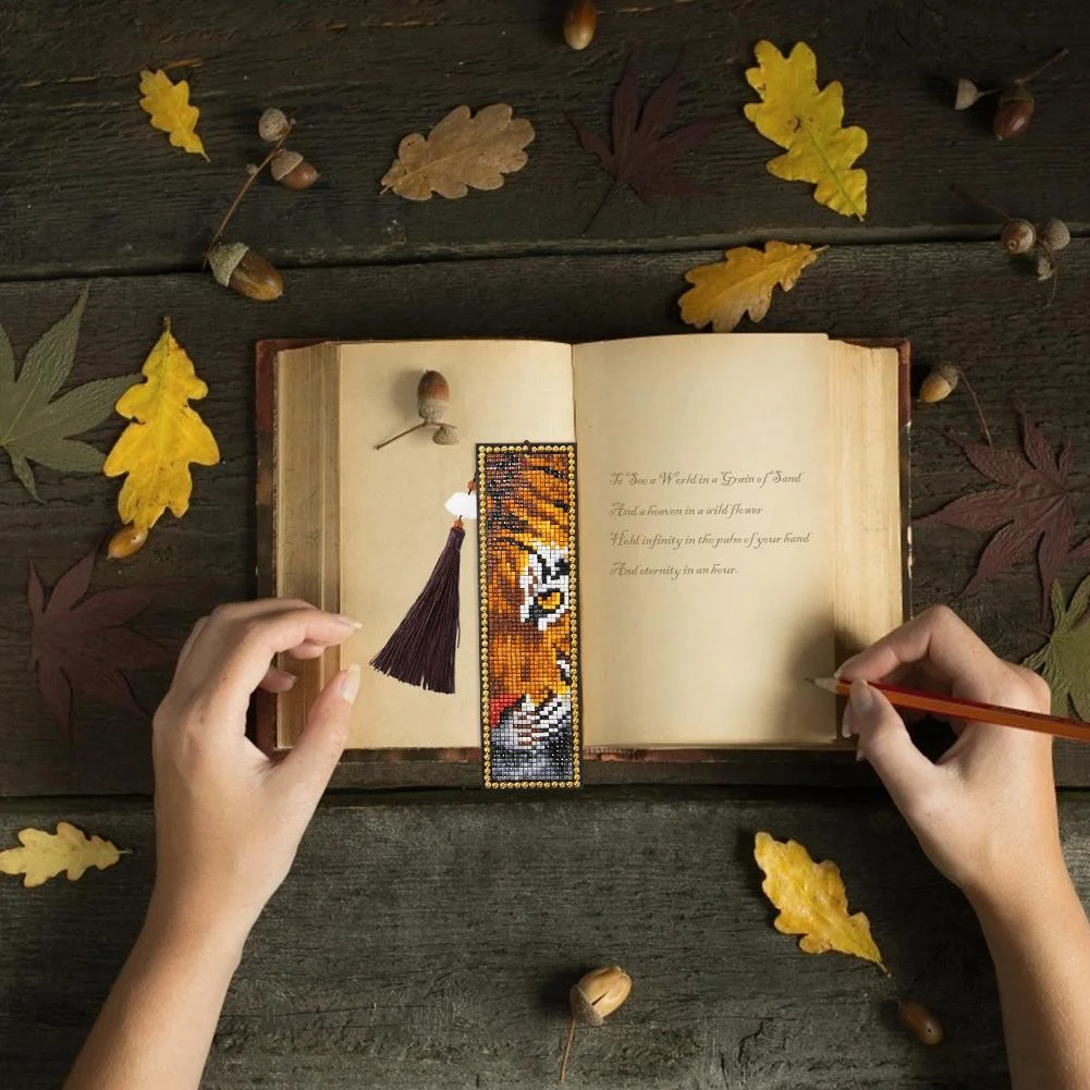 DIY Special Shaped Diamond Painting Leather Bookmark Tassel Book Marks Gift
