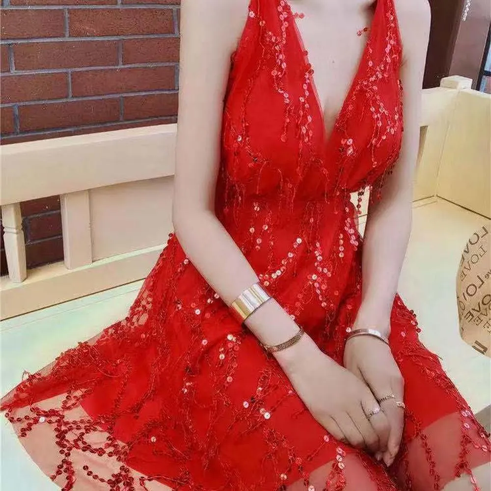 Uveng Uveng New Sexy Deliang Liang V-Neck Evening Dress Suspension Dress