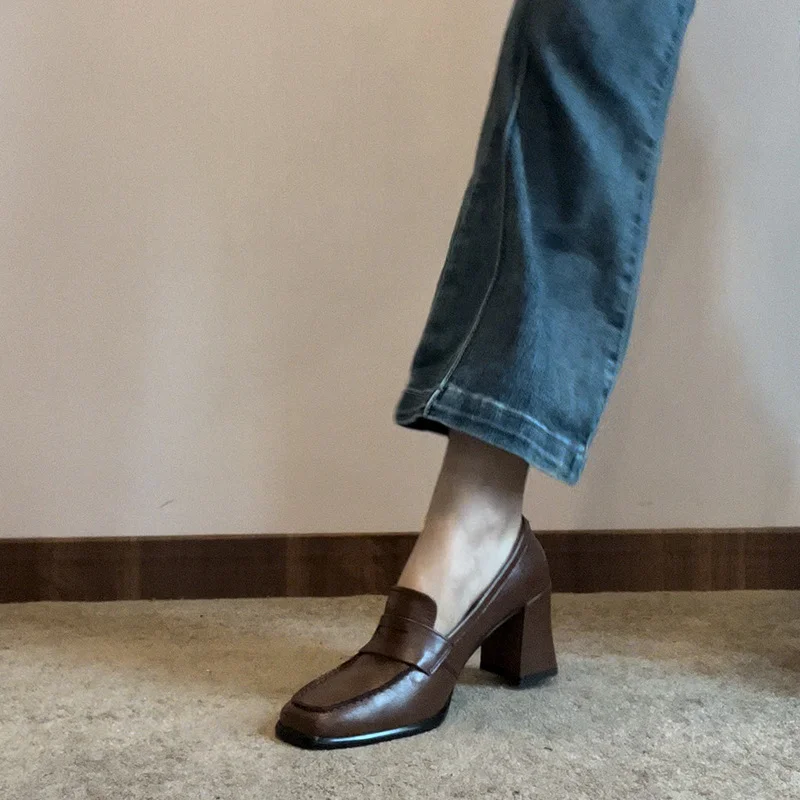 Breakj Breakj Heel High-Heeled Women's Autumn 2025 New Black British Wind Happy Shoes Temperament Square Single Shoes