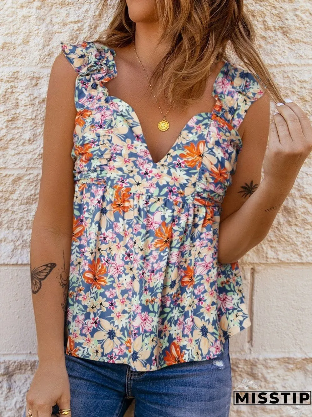 Chic Floral Ruffle Top