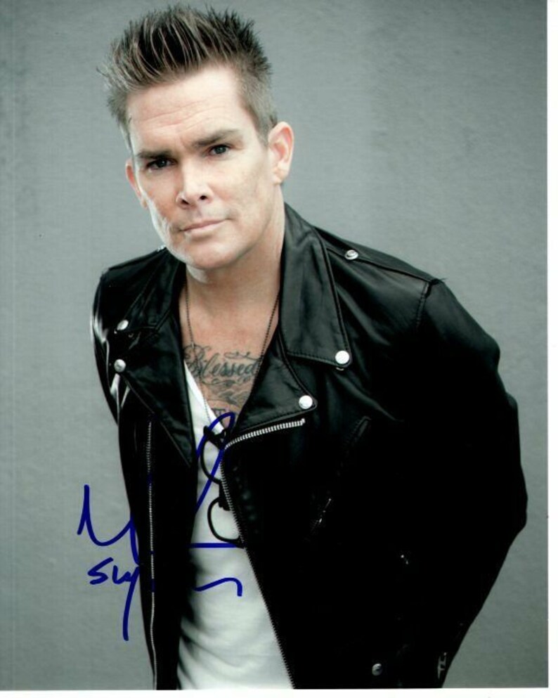 Mark mcgrath signed autographed sugar ray Photo Poster painting