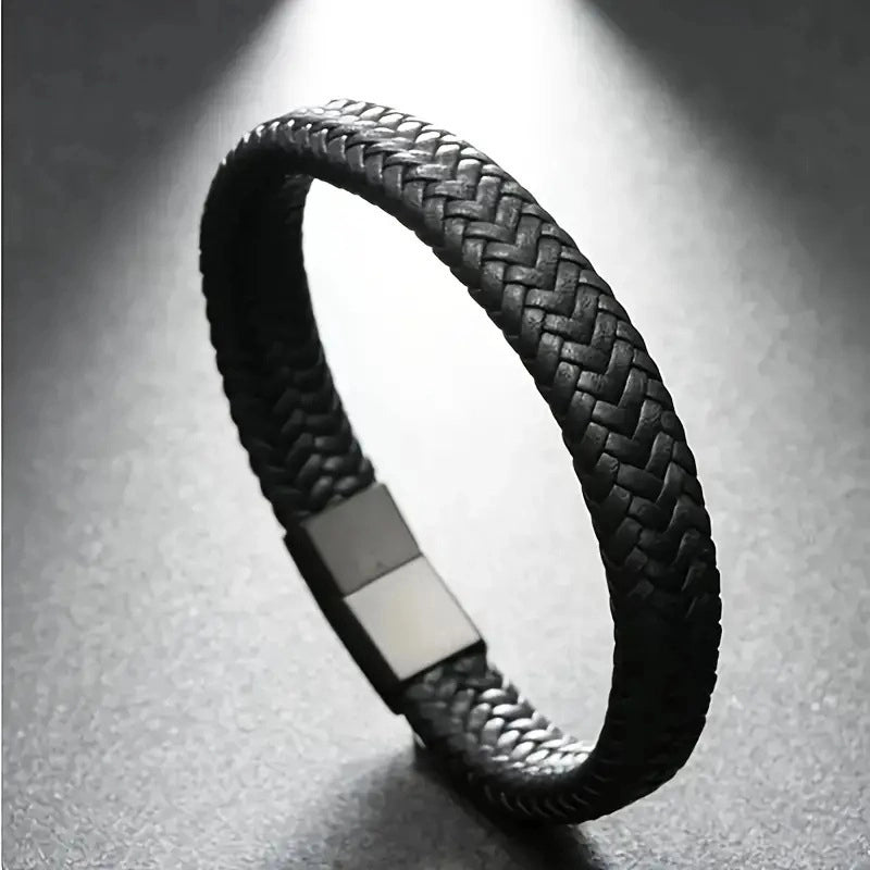 Retro Solid Color Leather Bangle