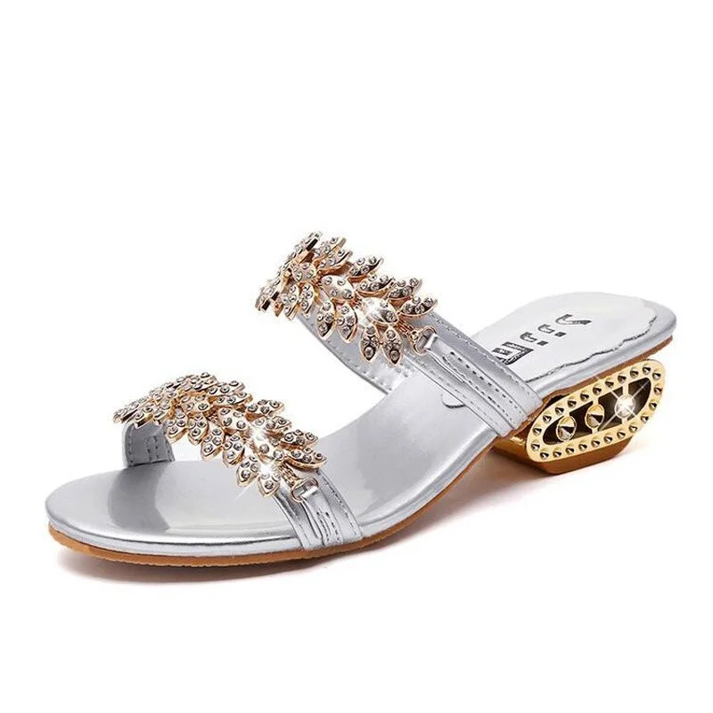 2020 New women shoes slippers summer beach sandals Fashion women Rhinestone outdoor slippers flip flops shoes women mujer