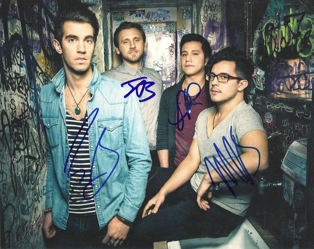 AMERICAN AUTHORS 'BEST DAY OF MY LIFE' GROUP SIGNED 8X10 PICTURE *COA *PROOF 2