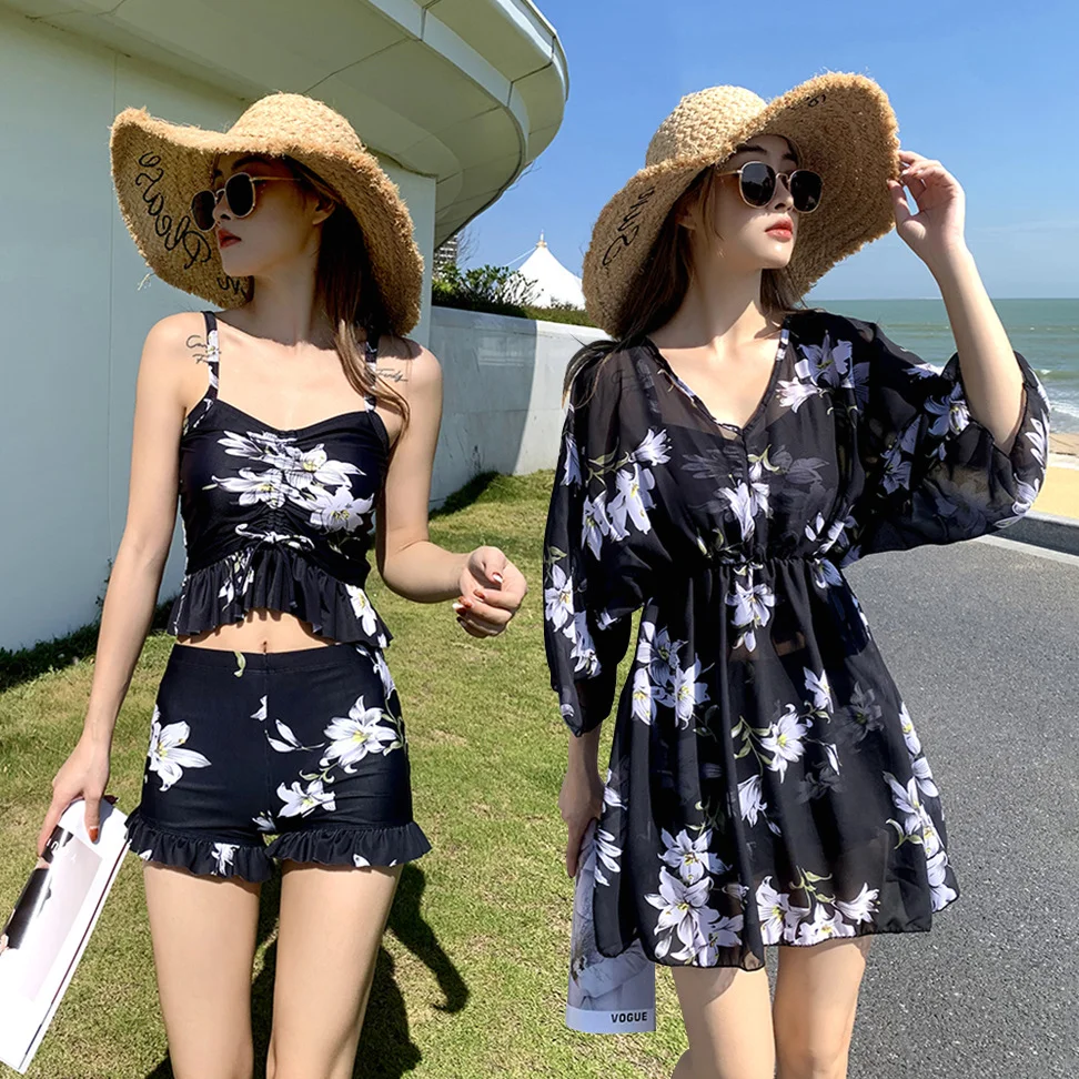 Three Piece Floral Swimsuit-Look Slimmer