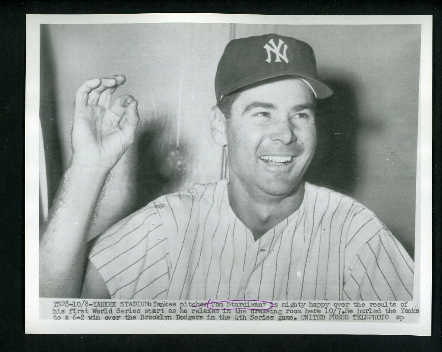 Tom Sturdivant defeats the Dodgers Game 4 1956 World Series Press Photo Poster painting Yankees