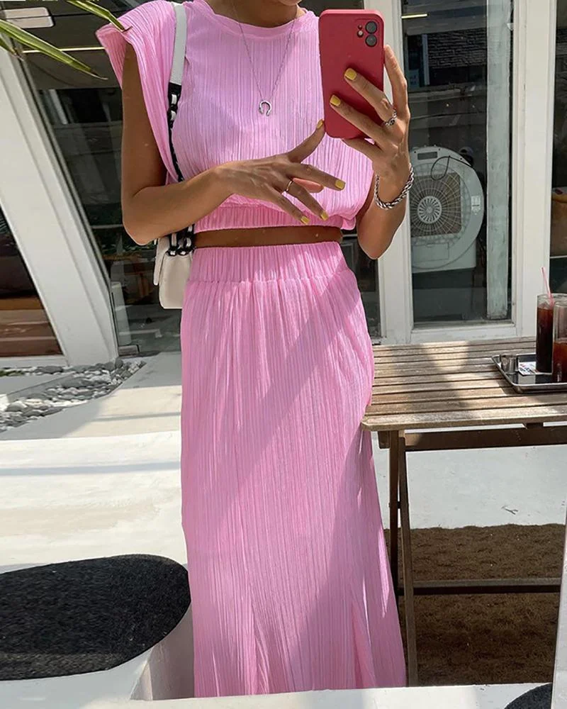 Casual pleated two-piece suit