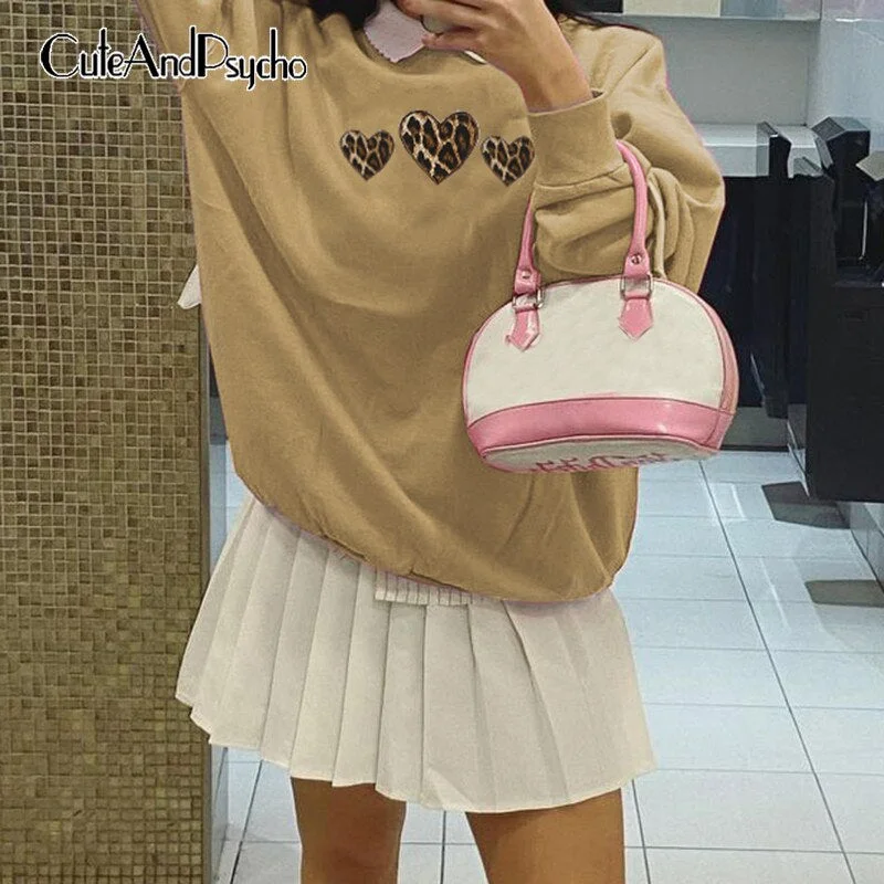 Streetwear Leopard Heart Print Y2K Sweatshirts Women Oversized Vintage Fashion Sweat Shirt Joggers Korean Tops Tee Cuteandpsycho