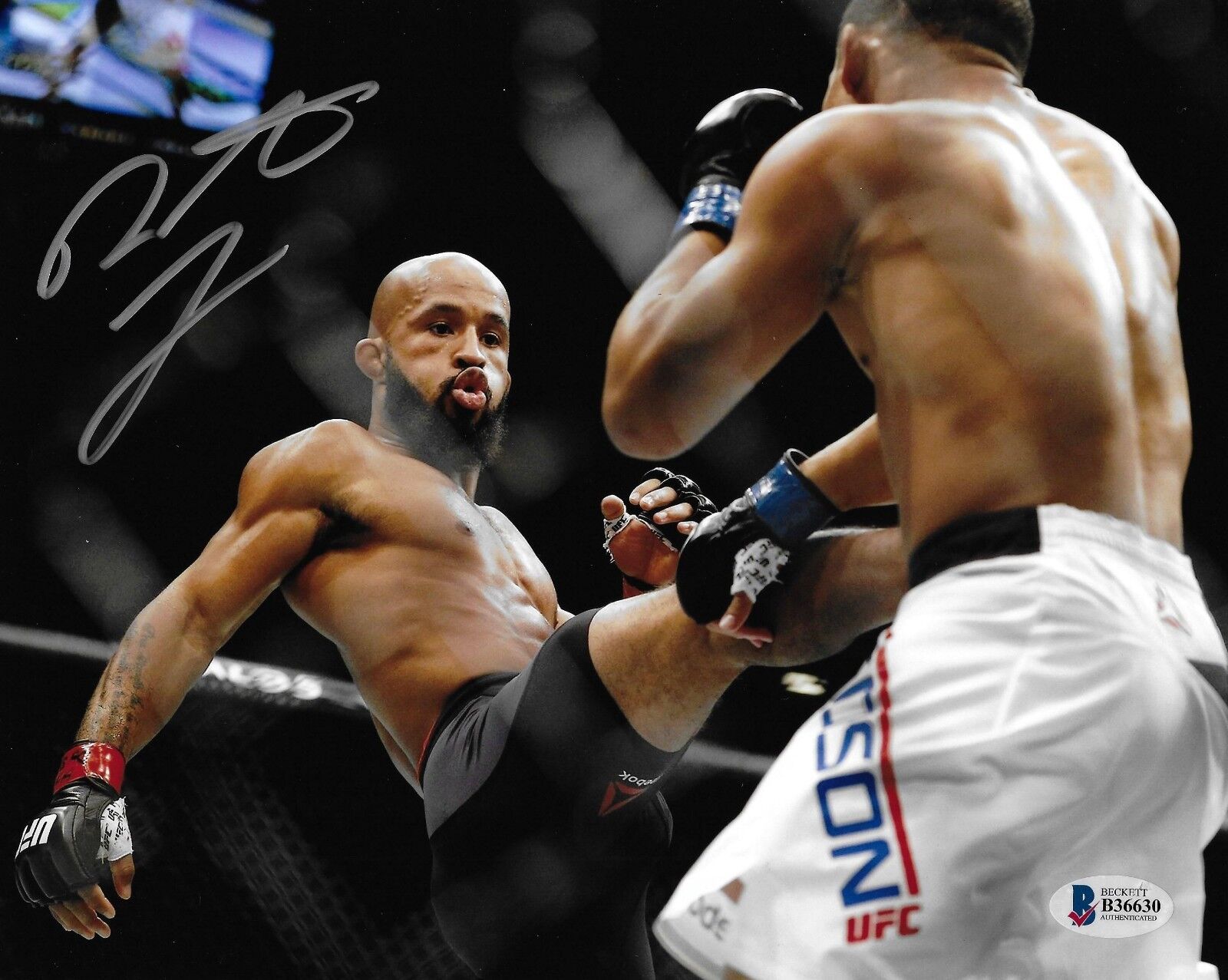 Demetrious Johnson Signed 8x10 Photo Poster painting BAS Beckett COA UFC 191 Picture Autograph 4