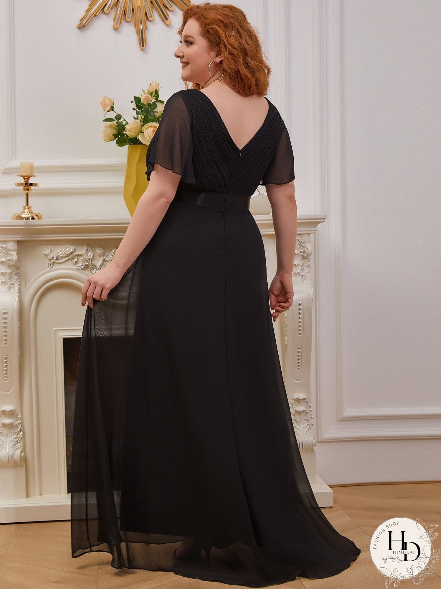 Elegant Double V-Neck Ruffled Padded Evening Gowns