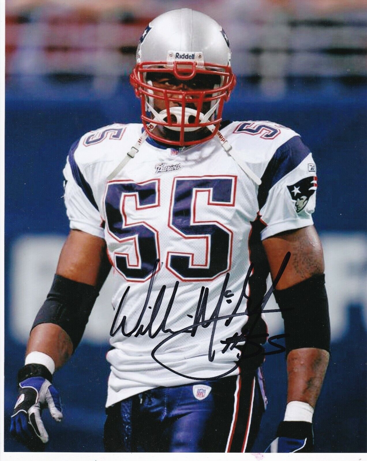 WILLIE MCGINEST NEW ENGLAND PATRIOTS ACTION SIGNED 8x10