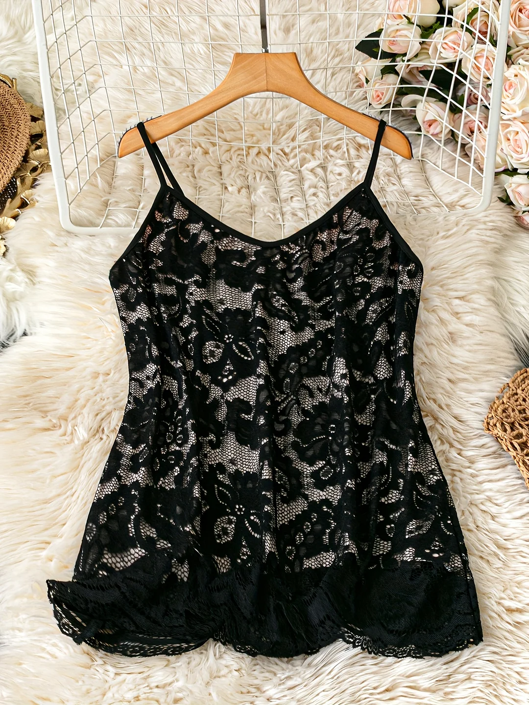 Plus Size, Sexy Camisole with Contrast Lace Print Top