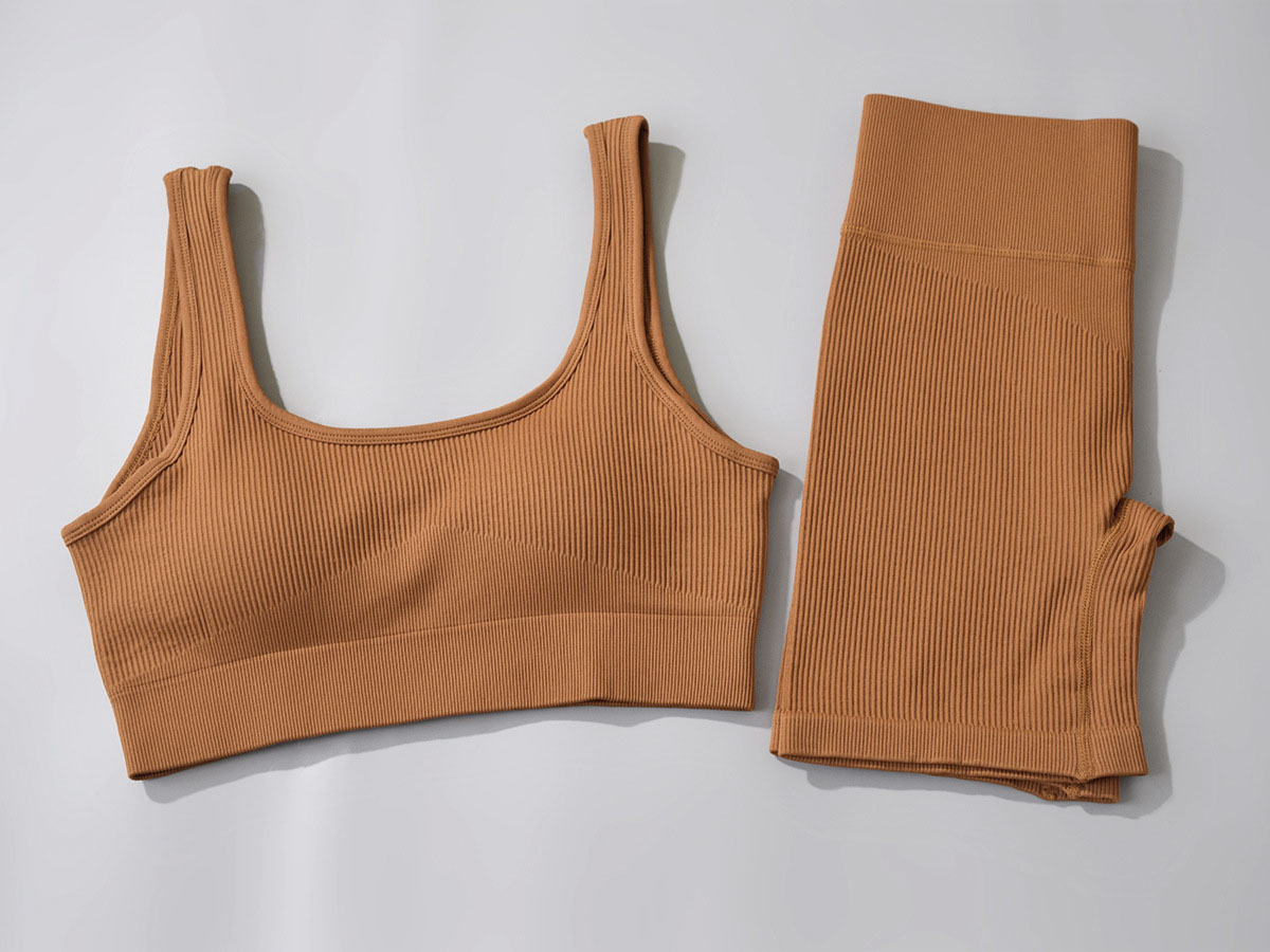 Sports bra and leggings set