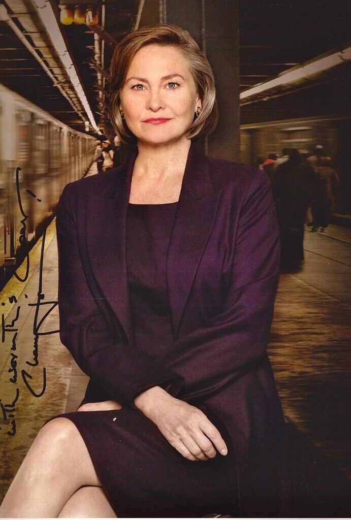 Cherry Jones Signed - Autographed 24 - Signs Actress 7x10 inch Photo Poster painting