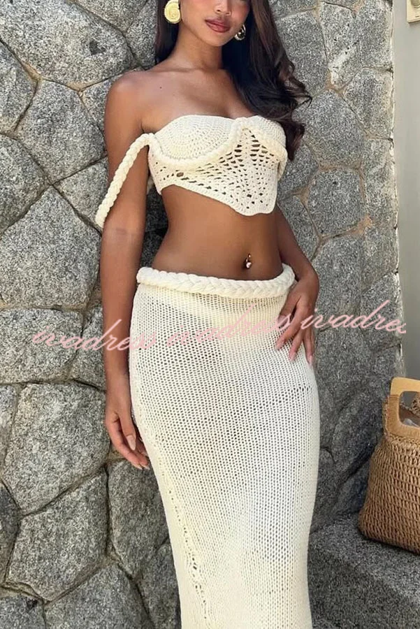 Sumui Hollow Crochet Knit Braid Detail V-shaped Hem Crop Vacation Tank