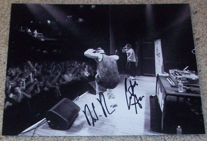 AER BAND SIGNED AUTOGRAPH 8x10 Photo Poster painting w/PROOF DAVID VON MERING & CARTER SCHULTZ