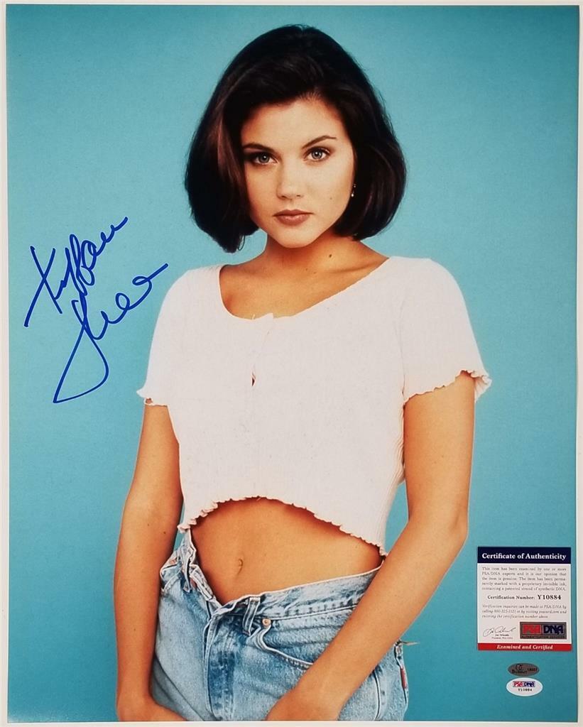 Tiffani Thiessen signed 16x20 Photo Poster painting #4 Saved By the Bell autograph ~ PSA/DNA COA