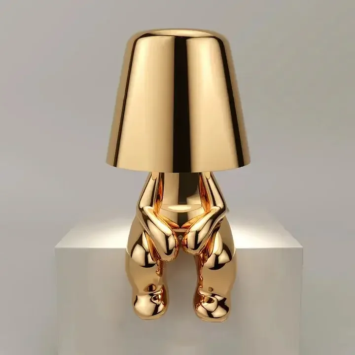 Golden Thinker Statue Light