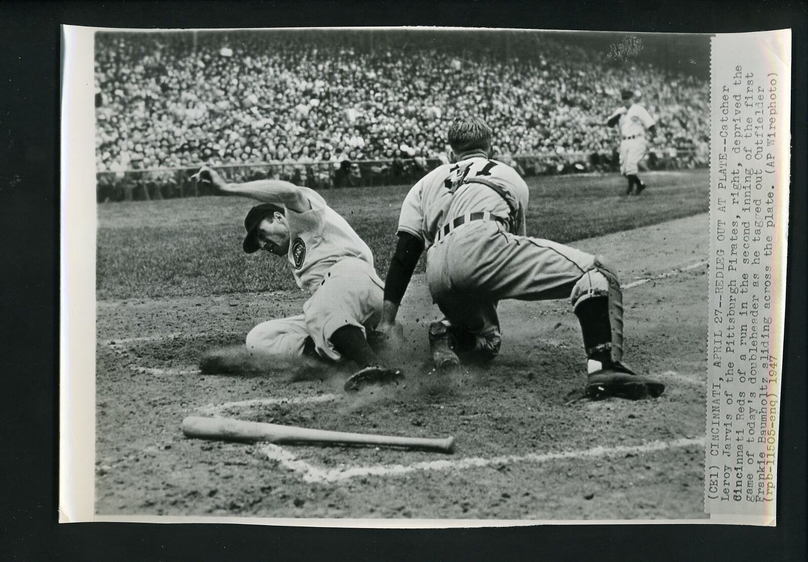 Frank Baumholtz & Roy Jarvis 1947 Press Photo Poster painting Cincinnati Reds Pittsburgh Pirates