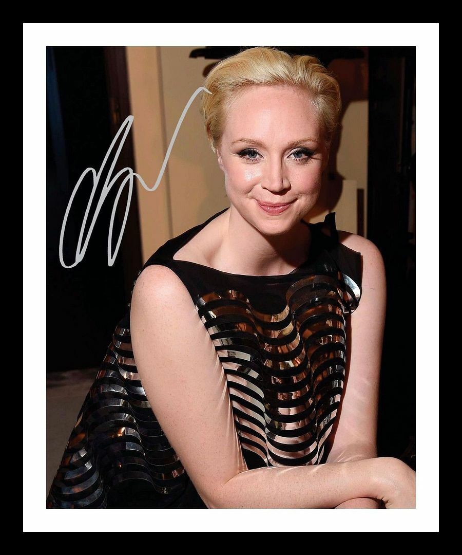 Gwendoline Christie Autograph Signed & Framed Photo Poster painting