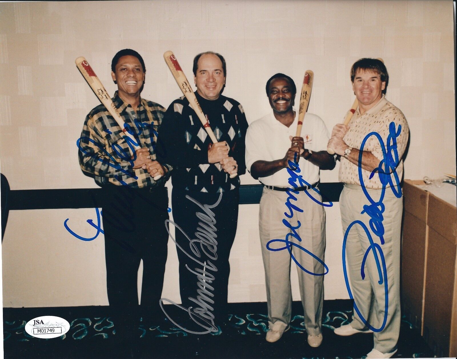 Signed Johnny Bench, Joe Morgan, Pete Rose, & Tony Perez Cincinnati Reds 8x10