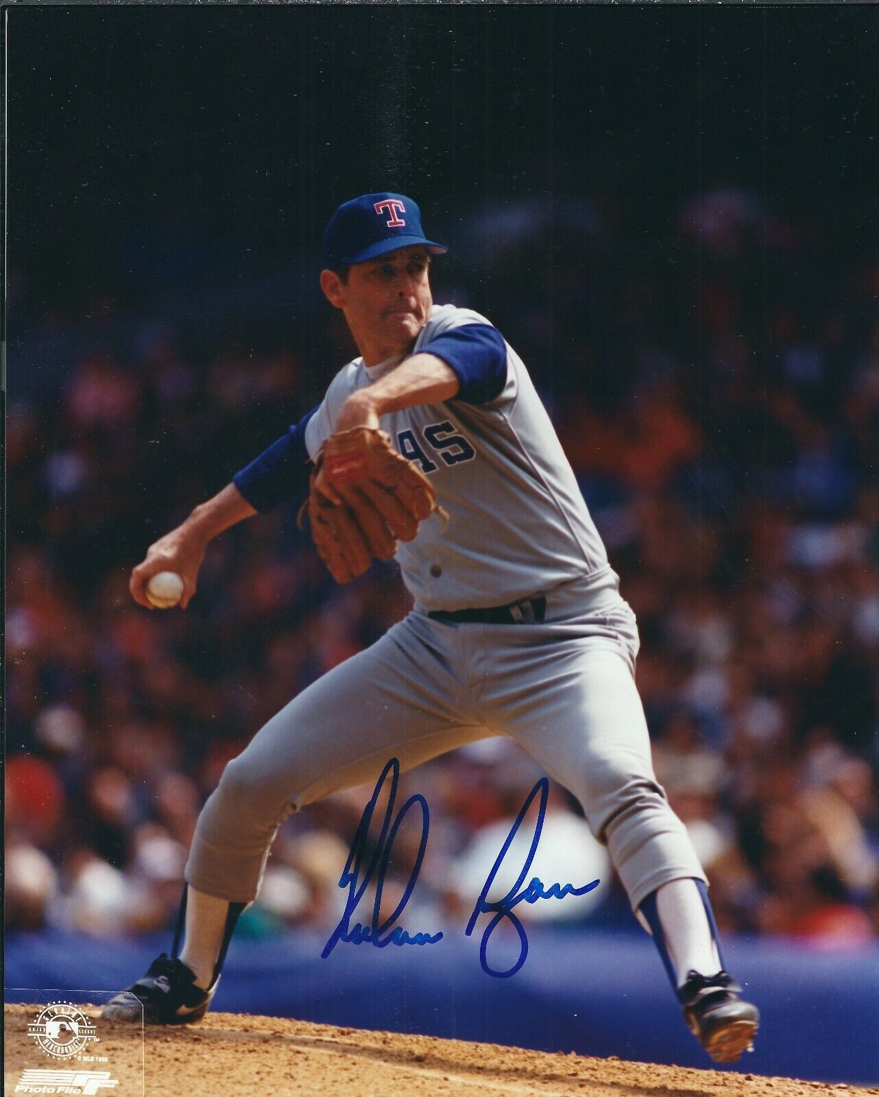 Autographed 8X10 NOLAN RYAN Texas Rangers Photo Poster painting w/ COA