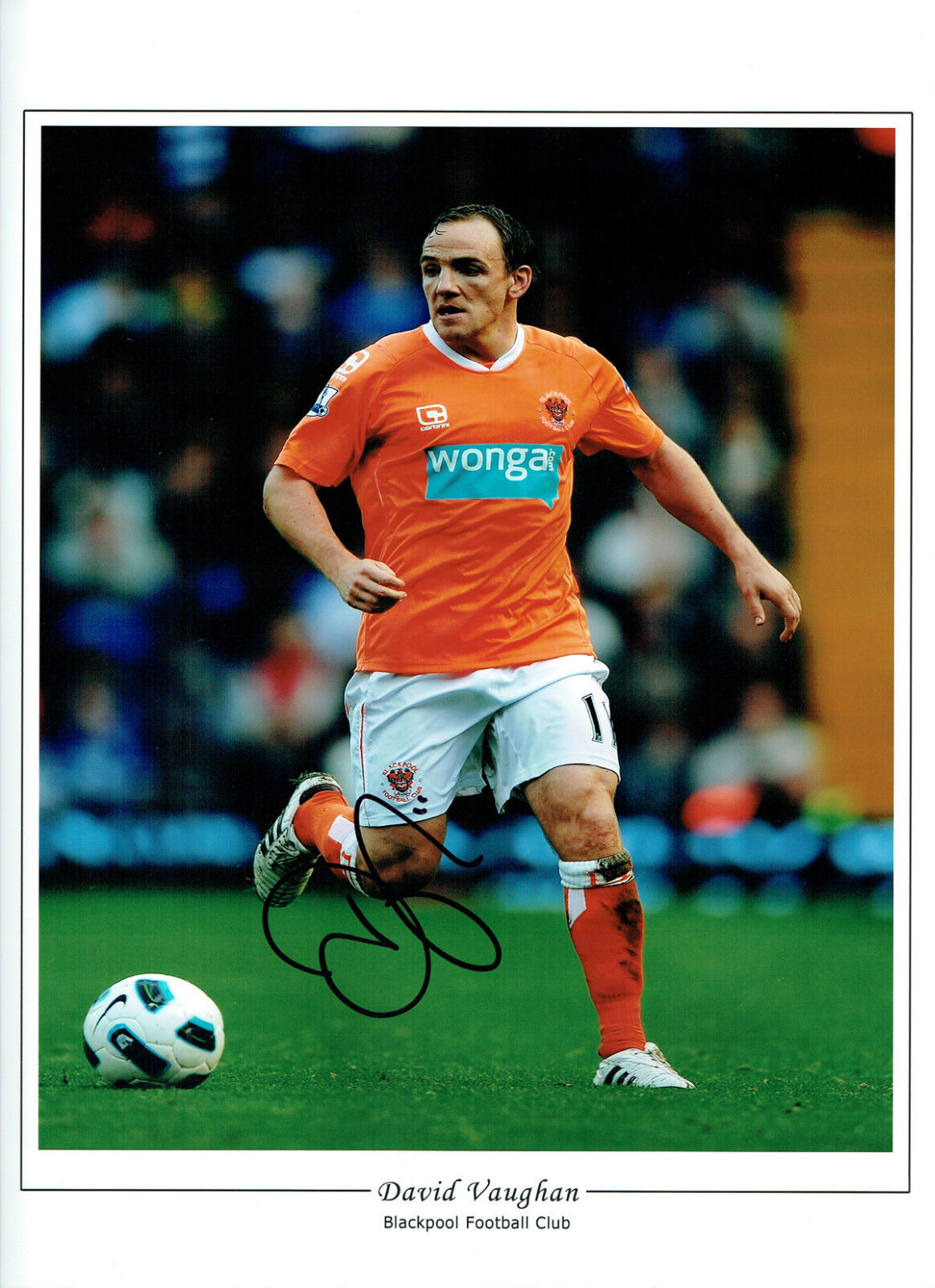 David VAUGHAN Signed Blackpool Autograph 16x12 HUGH Photo Poster painting AFTAL COA