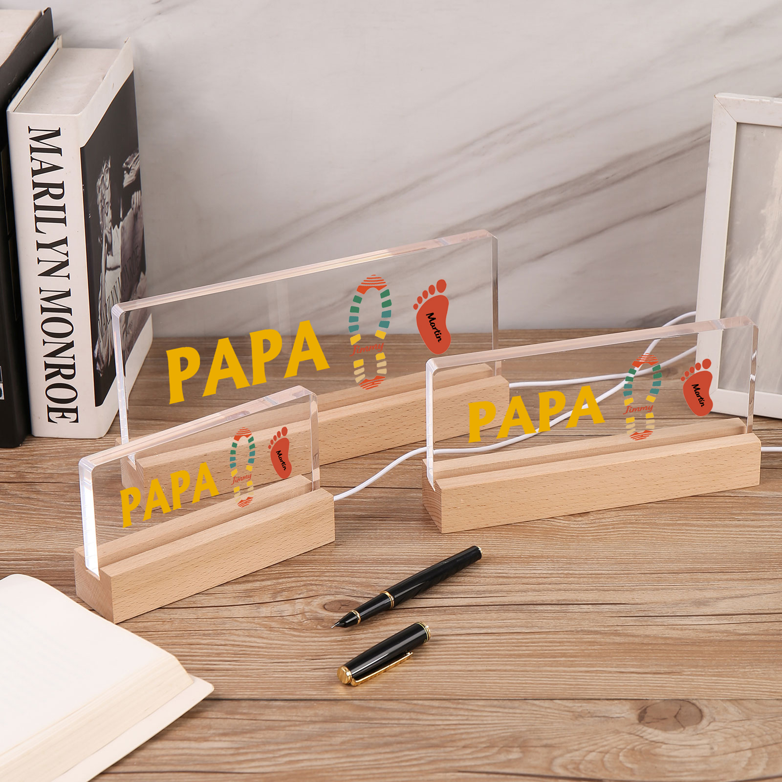 À mon Papa/Papi- Lampe de chevet LED Pieds Bébé 2 Prénoms Personnalisés avec Texte
