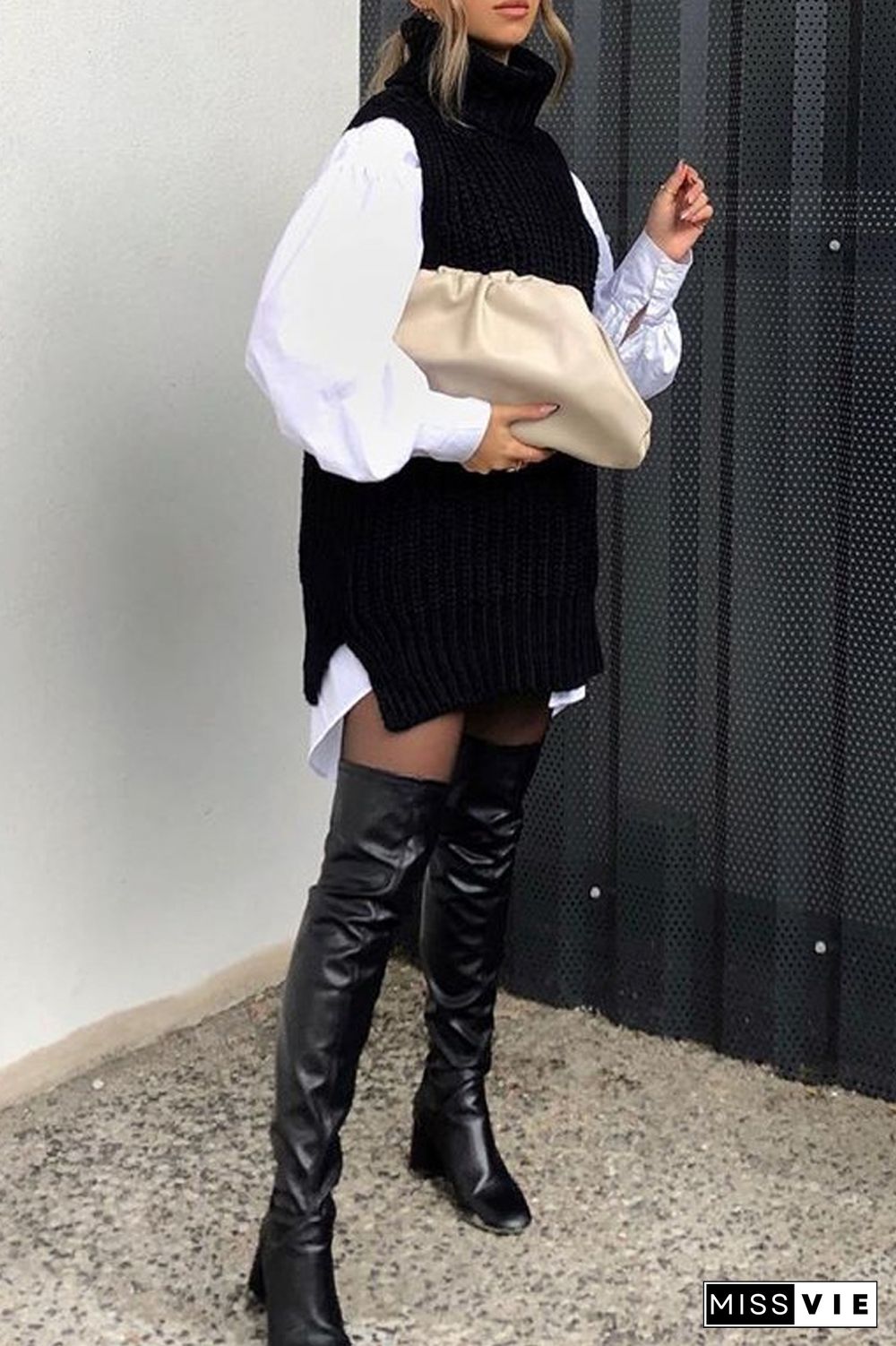 Turndown Collar Sleeveless Casual Sweater