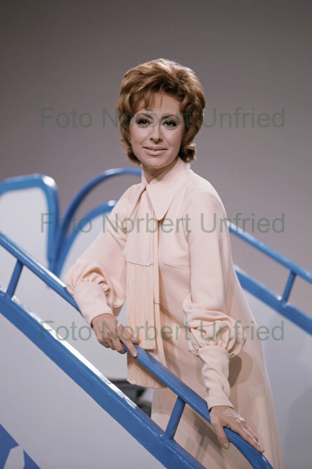 Caterina Valente 10 X 15 CM Photo Poster painting Without Autograph (Star-4