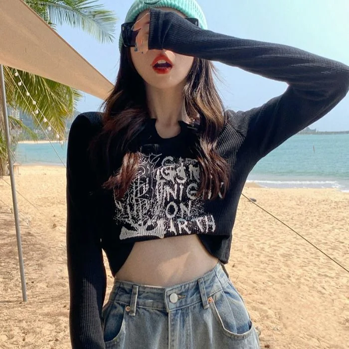 Long-Sleeve Lettering Cropped T-Shirt YP2909