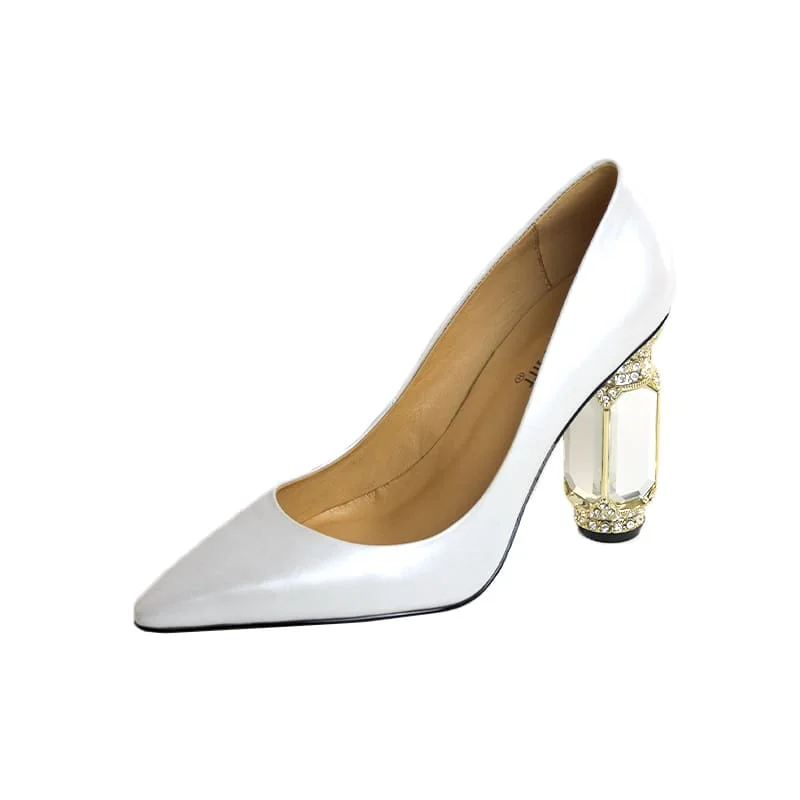Hottest Shoes Decorative Heels Pointy Toe Pumps With Rhinestones